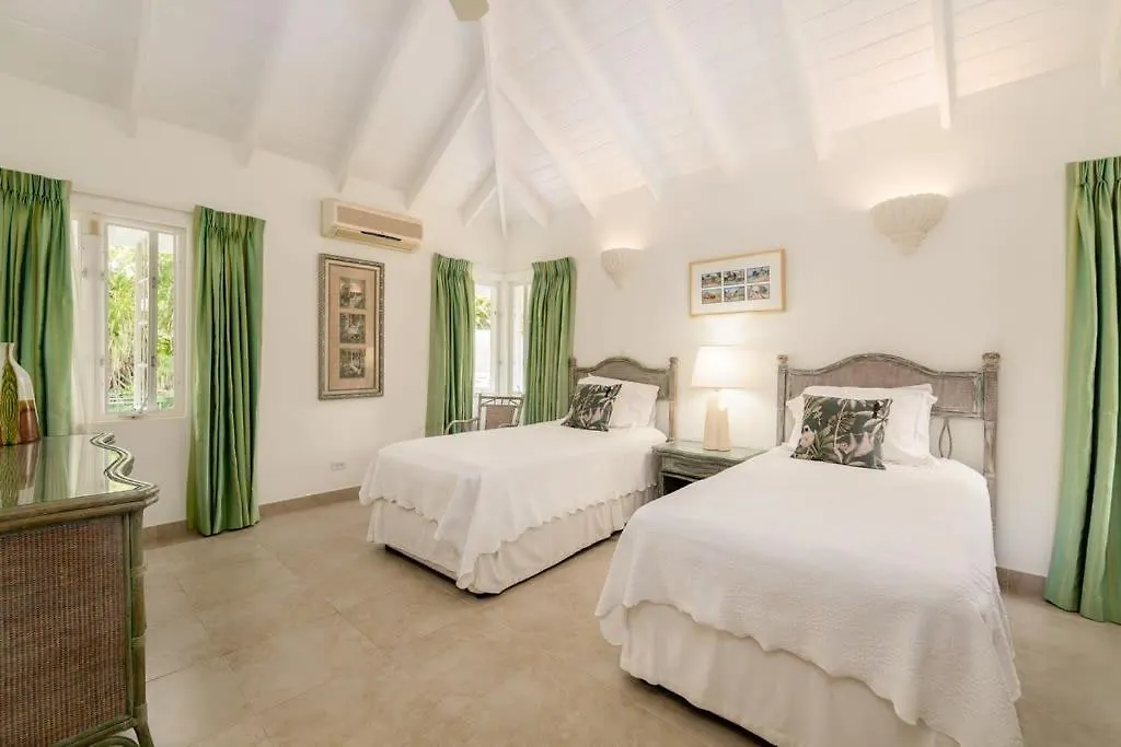 Luxury Villa With A Stunning Private Swimming Pool Saint James
