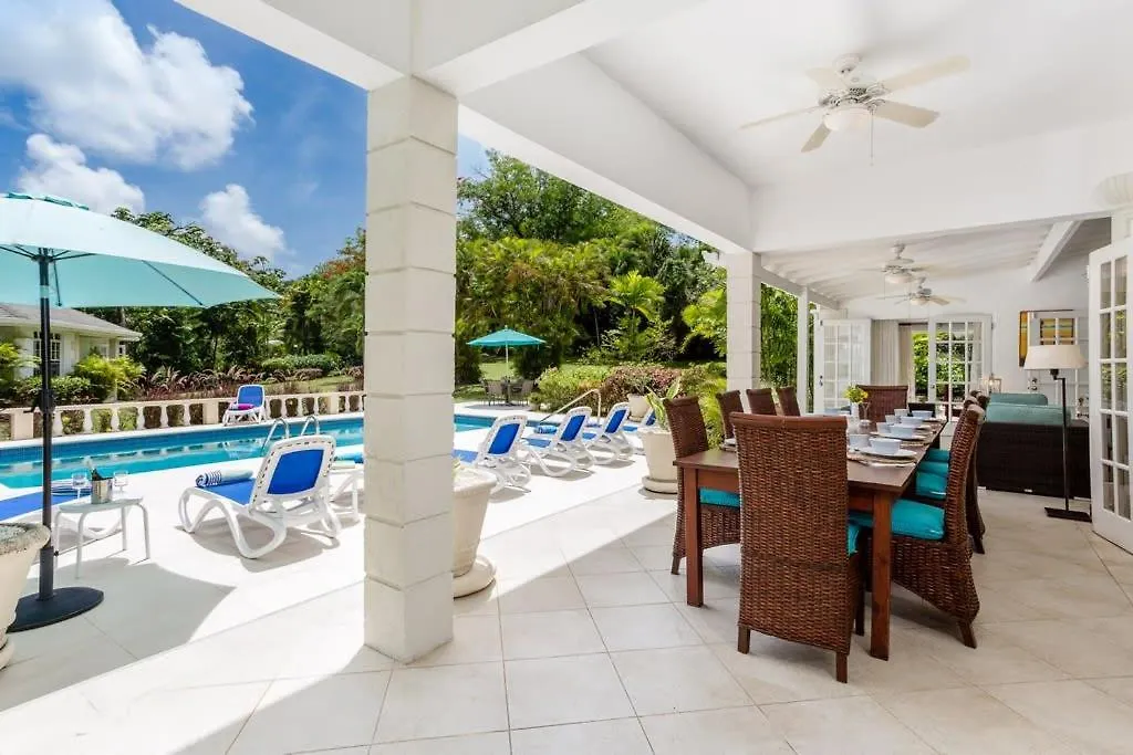 סנט ג'יימס Luxury Villa With A Stunning Private Swimming Pool סנט ג'יימס