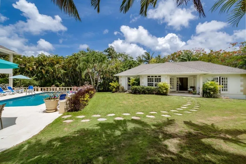 Luxury Villa With A Stunning Private Swimming Pool Saint James